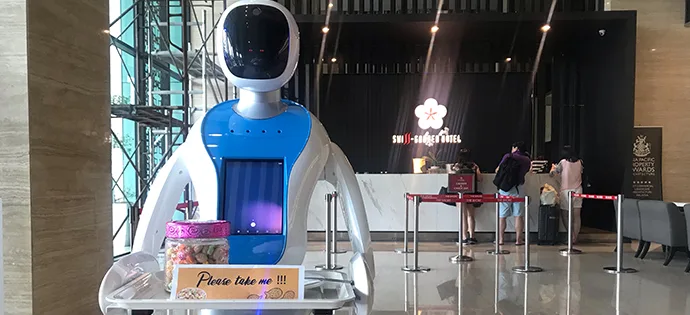 El impacto de la tecnología en la industria de la hostelería y la mejora de la experiencia del cliente.